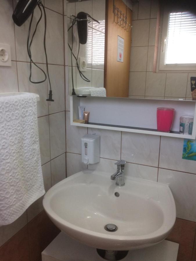 Botic Apartments Сило Экстерьер фото