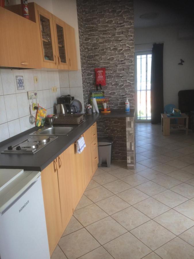 Botic Apartments Сило Экстерьер фото