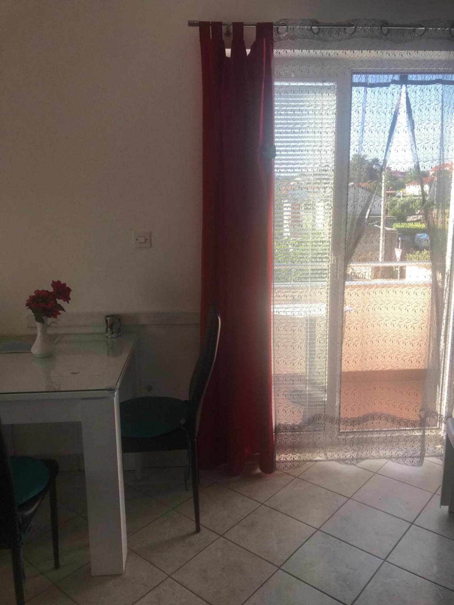 Botic Apartments Сило Экстерьер фото