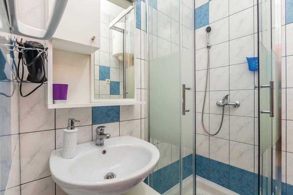 Botic Apartments Сило Экстерьер фото