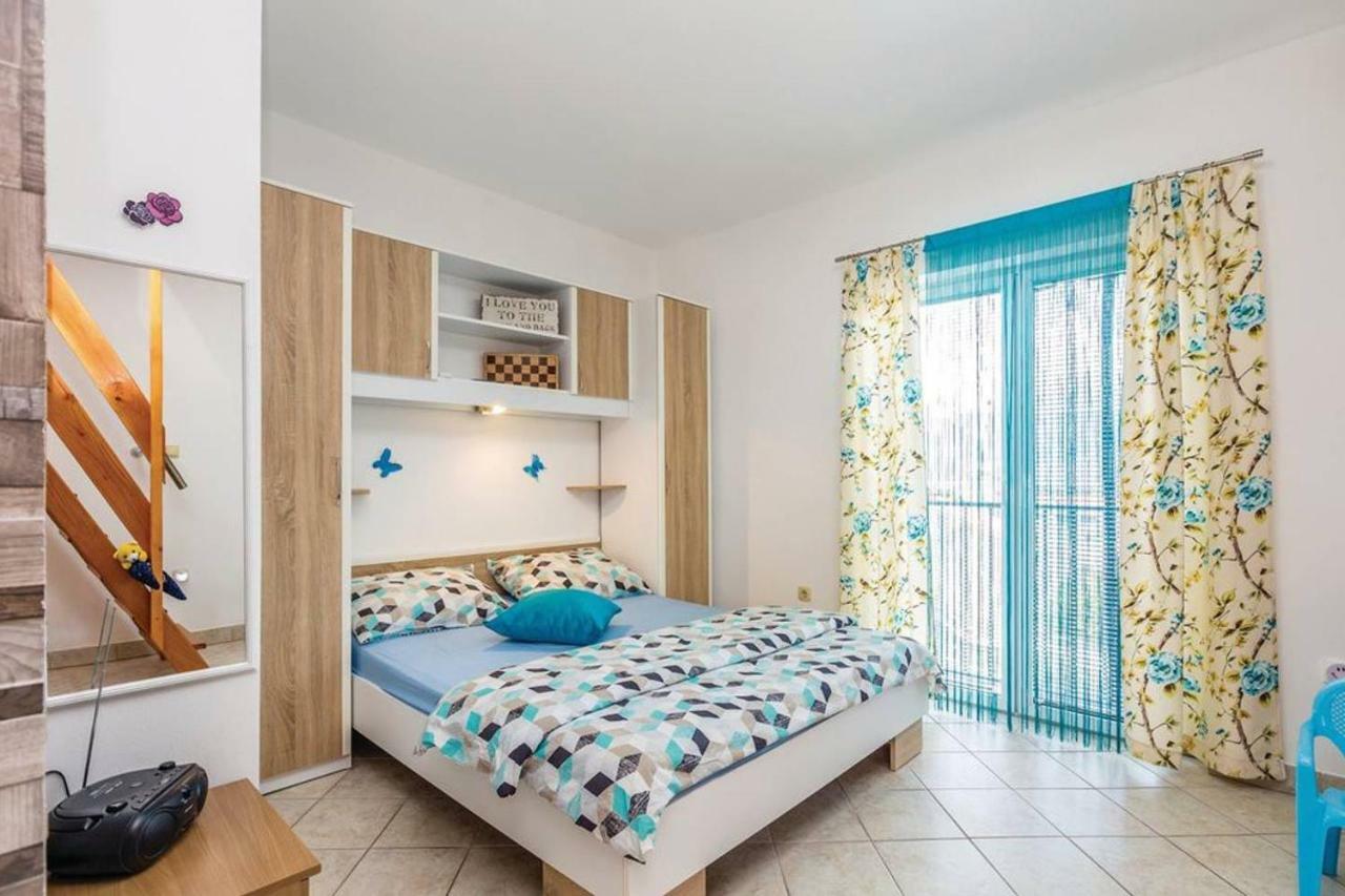 Botic Apartments Сило Экстерьер фото